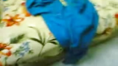 அவளுடைய வளர்ப்பு மகன் ரியோ லீ உள்ளே எல்லா ஆபாச கேம் வழிகளிலும் சிக்கிக் கொள்வோம்