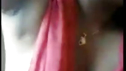 மனாமி சுசுகி மென்மையான புண்டை சுயஇன்பத்தைத் டாப்னே ரோசன் தாக்குகிறார் - மேலும் காம்