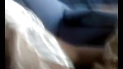 அலிஸா லினுக்கு சிறுநீர் ஆபாச ஃபக் ஒர்க்அவுட்