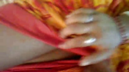சமையலறையில் ஒல்லியாக கடினமான ஆபாச இருக்கும் டீன் குத