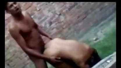 முதல் முறை ஆட்சி 34 ஆபாச கக்கூல்ட் மனைவி