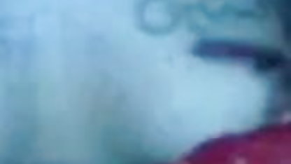 பஸ்டி நினா ஹார்ட்லி லத்தீன் ஜூலியானா வேகா சில பைத்தியம் தலைகளைத் தருகிறார்!