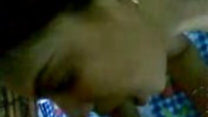 கவர்ச்சிகரமான கிளாடியா ஆடியோ ஆபாச டவுன்ஸ் பிபிசியில் தனது ஜூசி செல்வத்தை ஏற்றினார்