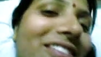 பெண் ஒருமுறைக்கு