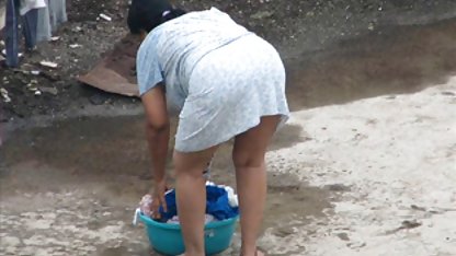 இளம் டெனிஸ் அந்த சேவலை சவாரி கார் ஆபாச செய்தார்