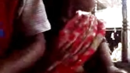 நிர்வாகி துணிகளை கழற்றுகிறார், நிரலில் சுட்டி - சூடான அம்மா செக்ஸ் வீடியோ