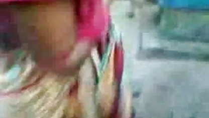 இரு ஜோடிகளும் தனியா அம்மா செக்ஸ்