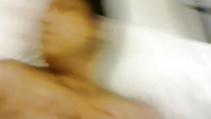வீட்டில் சூடான மனைவி பெரிய ஆபாச குழாய்