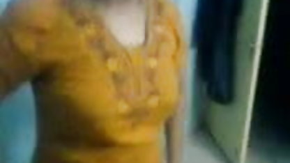 பஸ்டி டெவின் டெவின் தனது கன்டில் வெடித்த ஒரு படகோட்டி பெறுகிறார் ஆமாம் ஆபாச தயவு செய்து