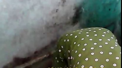 மில்ஃப் தனது டிக்கை வேடிக்கை செக்ஸ் வீடியோ ருசிக்க மகனின் படியை அச்சுறுத்துகிறார்