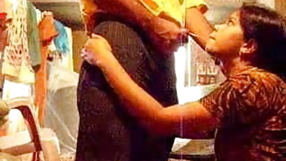 மைக்கேல் ஃபெராரிக்கு கருப்பு டிக்! சூப்பர் குத! மேல் ஆபாச தளங்கள்