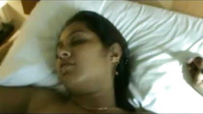 ஹேரி புண்டையில் ஆபாச அவரது படகோட்டி