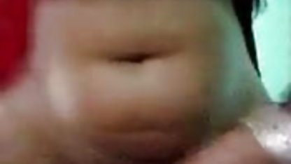 கவர்ச்சியான சிறந்த இந்திய ஆபாச பொன்னிறம் தலை தருகிறது